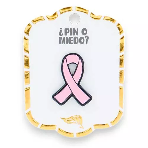 Pin metálico apoyo al cáncer